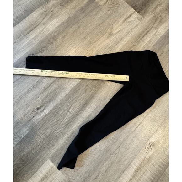 Lululemon Black Mesh Panel 7/8 Leggings Womens Size 6 - Picture 4 of 8